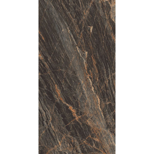 Marble-like pattern with brown and black colors on a white background
