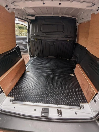 3.5mm Heavy Duty Rubber Flooring Diamond Plate Garage Mat 1.72m